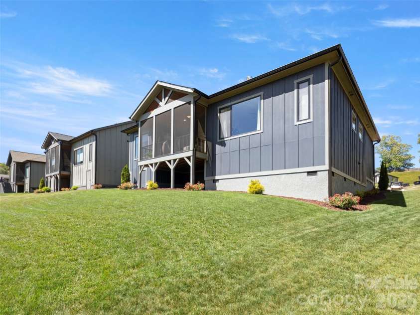 308 Avery Trail Drive, Arden, NC 28704.  MLS# CAR4383594, YatesRealty ID 34021. 