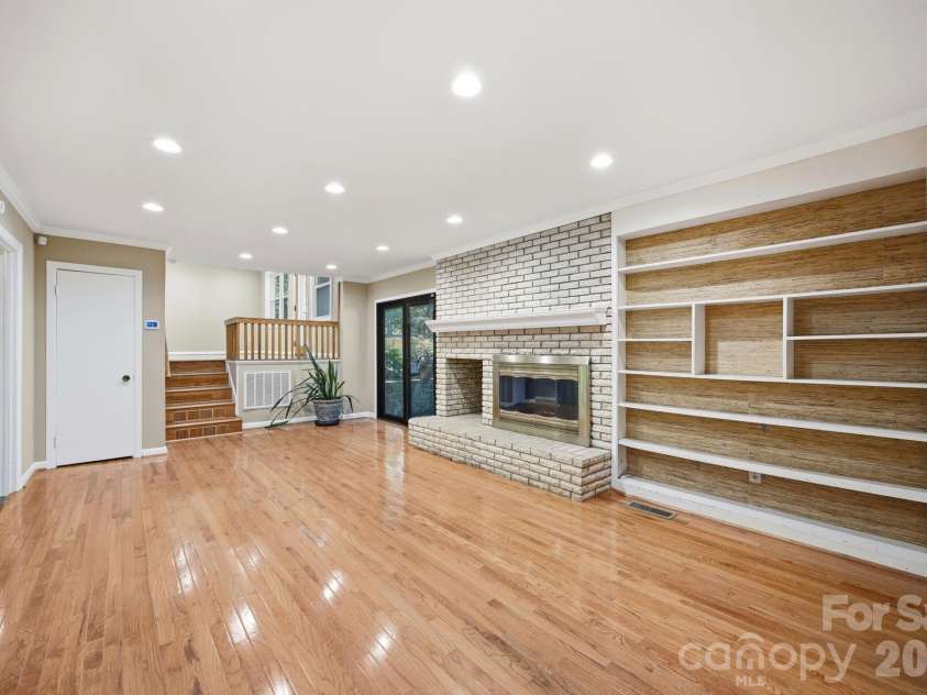 225 Stonewall Road, Salisbury, NC 28144.  MLS# CAR4380928, YatesRealty ID 34022. 