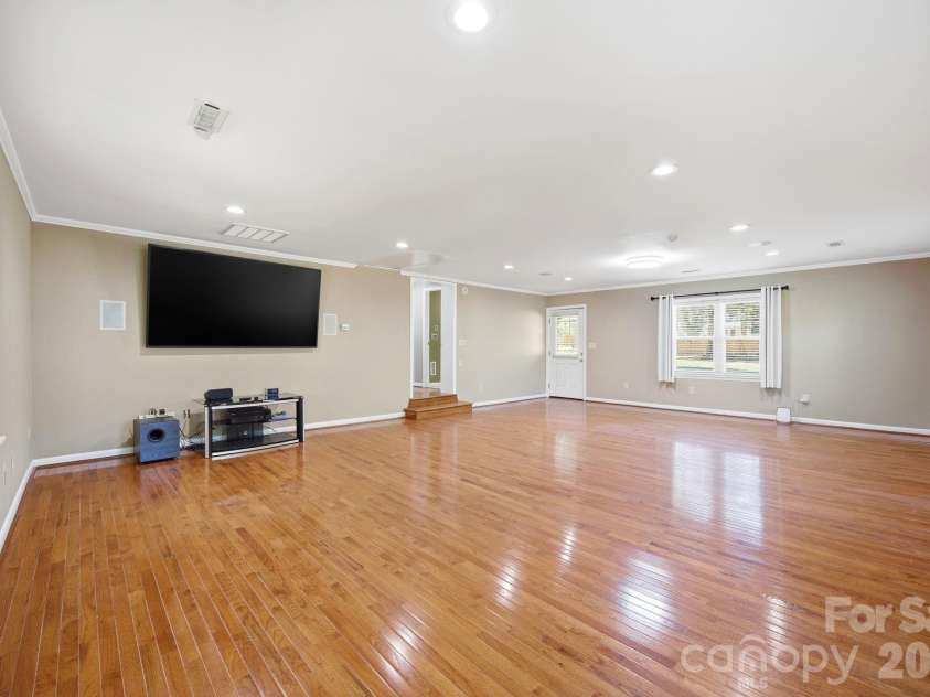 225 Stonewall Road, Salisbury, NC 28144.  MLS# CAR4380928, YatesRealty ID 34022. 