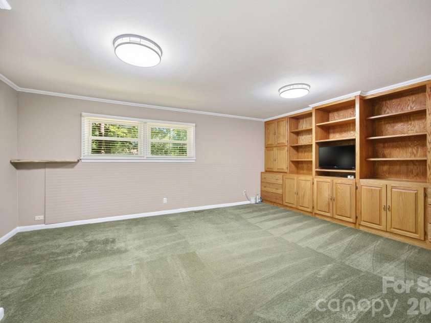 225 Stonewall Road, Salisbury, NC 28144.  MLS# CAR4380928, YatesRealty ID 34022. 
