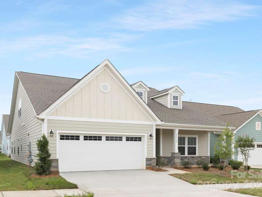 40310 Crooked Stick Drive, Lancaster, SC 29720.  MLS# CAR4268914, YatesRealty ID 34023. 