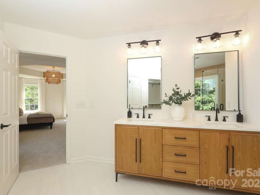 21514 Gulfstar Court, Cornelius, NC 28031.  MLS# CAR4271348, YatesRealty ID 34024. 