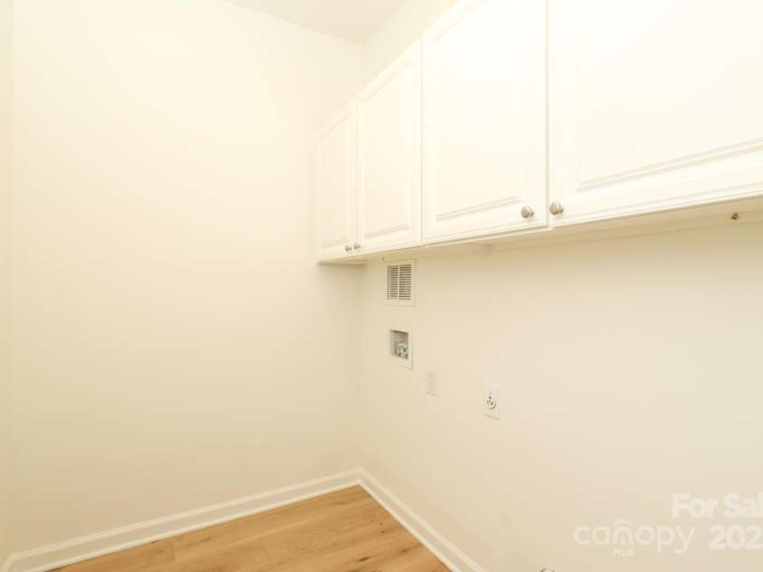 21514 Gulfstar Court, Cornelius, NC 28031.  MLS# CAR4271348, YatesRealty ID 34024. 