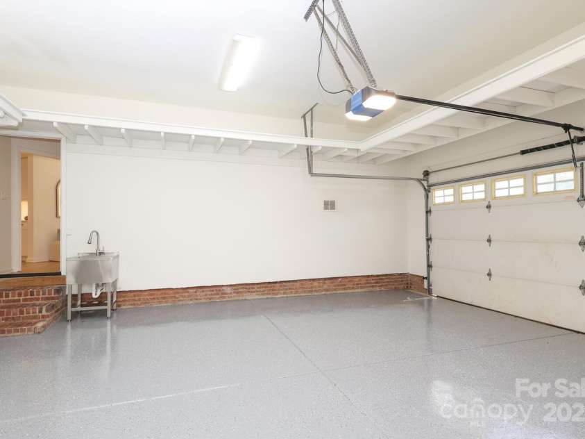 21514 Gulfstar Court, Cornelius, NC 28031.  MLS# CAR4271348, YatesRealty ID 34024. 