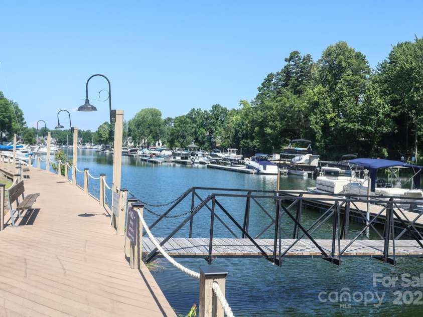 21514 Gulfstar Court, Cornelius, NC 28031.  MLS# CAR4271348, YatesRealty ID 34024. 