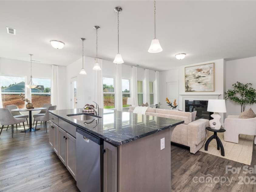 13091 Arnold Palmer Circle, Lancaster, SC 29720.  MLS# CAR4288305, YatesRealty ID 34025. 