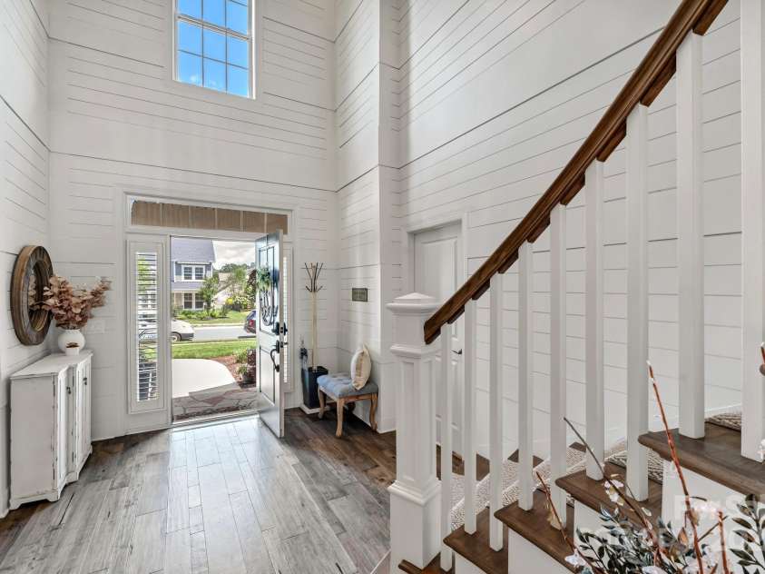 1041 Chippenham Avenue, Lancaster, SC 29720.  MLS# CAR4293694, YatesRealty ID 34026. 