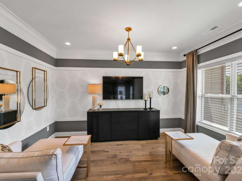 1041 Chippenham Avenue, Lancaster, SC 29720.  MLS# CAR4293694, YatesRealty ID 34026. 