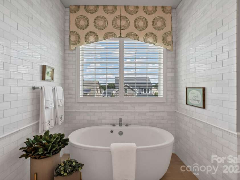 1041 Chippenham Avenue, Lancaster, SC 29720.  MLS# CAR4293694, YatesRealty ID 34026. 