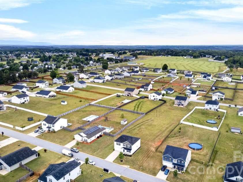 7061 Luna Mae Court, Boiling Springs, SC 29316.  MLS# CAR4373315, YatesRealty ID 34026. 