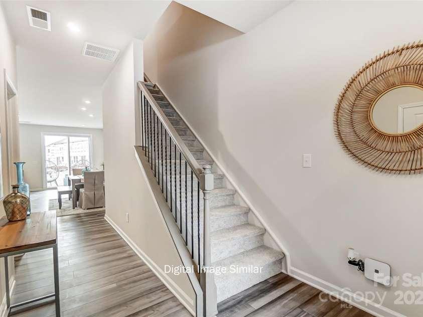 7126 Hodges Meadow Lane, Charlotte, NC 28213.  MLS# CAR4275911, YatesRealty ID 34027. 