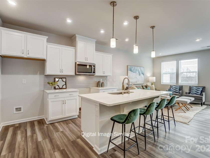 7126 Hodges Meadow Lane, Charlotte, NC 28213.  MLS# CAR4275911, YatesRealty ID 34027. 
