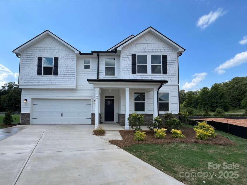 1005 Cunningham Farm Drive, Indian Trail, NC 28079.  MLS# CAR4258695, YatesRealty ID 34028. 
