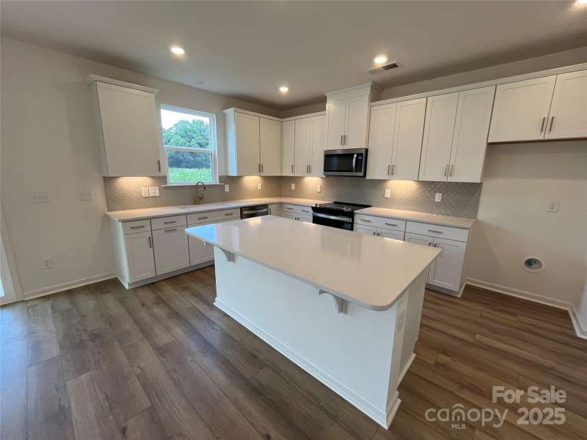 1005 Cunningham Farm Drive, Indian Trail, NC 28079.  MLS# CAR4258695, YatesRealty ID 34028. 