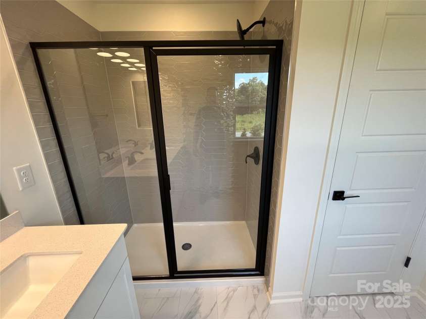 1005 Cunningham Farm Drive, Indian Trail, NC 28079.  MLS# CAR4258695, YatesRealty ID 34028. Primary Bath