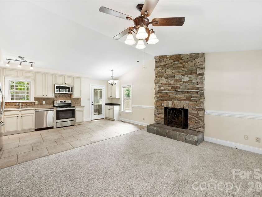 1050 Hay Row Road, Clover, SC 29710.  MLS# CAR4396239, YatesRealty ID 34028. 