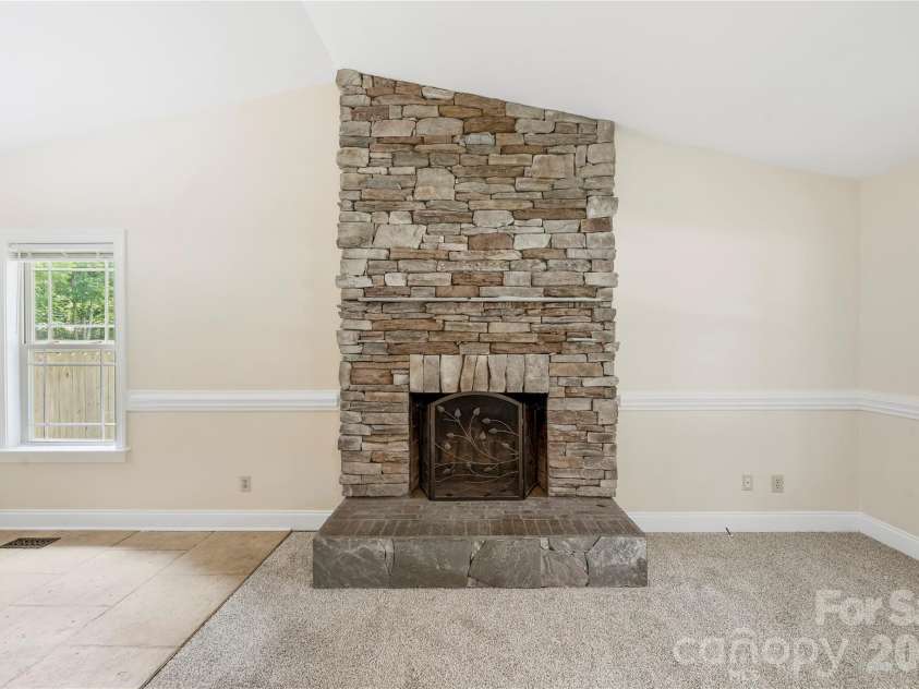 1050 Hay Row Road, Clover, SC 29710.  MLS# CAR4396239, YatesRealty ID 34028. 