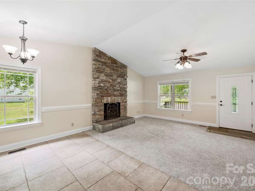 1050 Hay Row Road, Clover, SC 29710.  MLS# CAR4396239, YatesRealty ID 34028. 