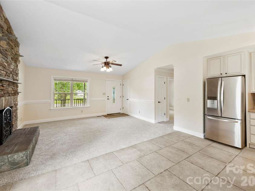 1050 Hay Row Road, Clover, SC 29710.  MLS# CAR4396239, YatesRealty ID 34028. 
