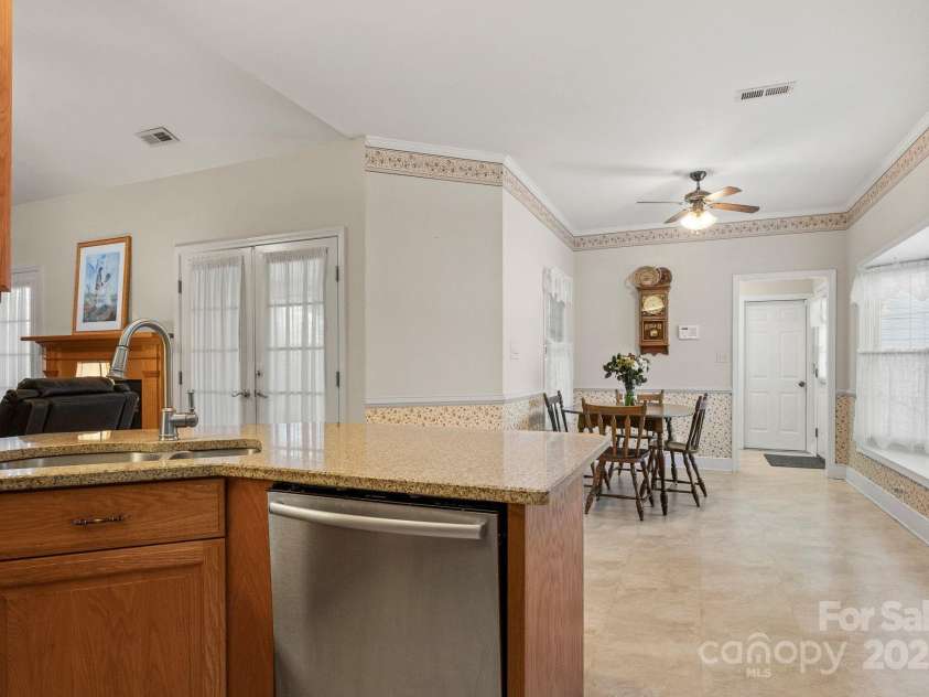 1357 Meadowdale Road, Rock Hill, SC 29732.  MLS# CAR4209523, YatesRealty ID 3403. 