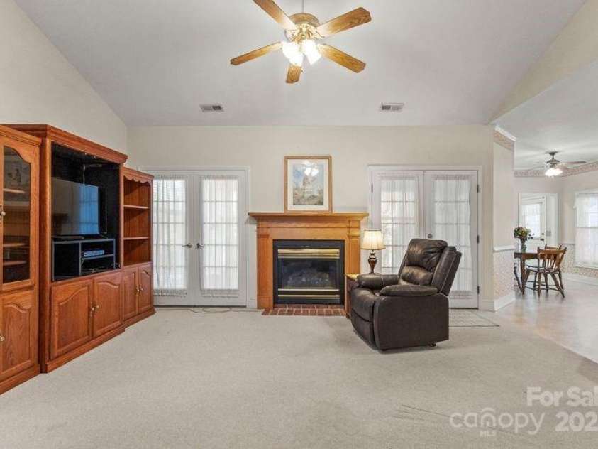 1357 Meadowdale Road, Rock Hill, SC 29732.  MLS# CAR4209523, YatesRealty ID 3403. 
