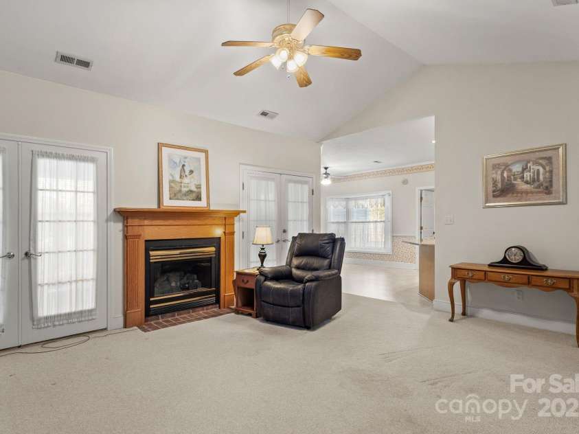 1357 Meadowdale Road, Rock Hill, SC 29732.  MLS# CAR4209523, YatesRealty ID 3403. 