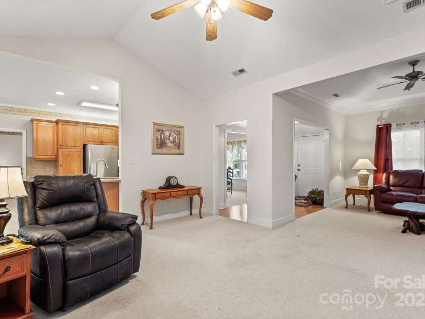 1357 Meadowdale Road, Rock Hill, SC 29732.  MLS# CAR4209523, YatesRealty ID 3403. 