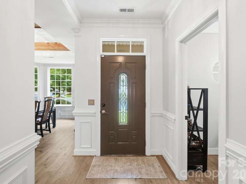 1424 Ridge Haven Road, Waxhaw, NC 28173.  MLS# CAR4391086, YatesRealty ID 34030. 