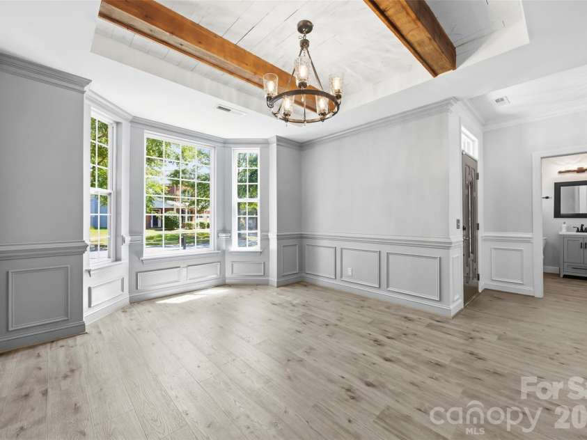 1424 Ridge Haven Road, Waxhaw, NC 28173.  MLS# CAR4423878, YatesRealty ID 34030. 