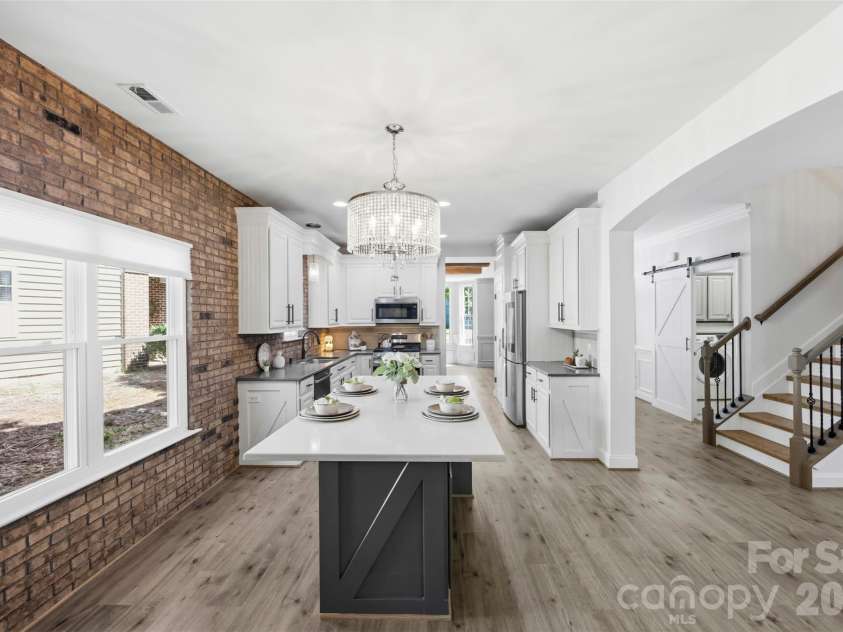 1424 Ridge Haven Road, Waxhaw, NC 28173.  MLS# CAR4423878, YatesRealty ID 34030. 