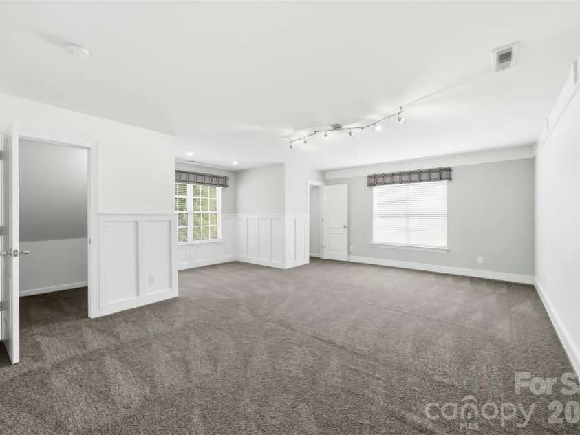 1424 Ridge Haven Road, Waxhaw, NC 28173.  MLS# CAR4423878, YatesRealty ID 34030. 