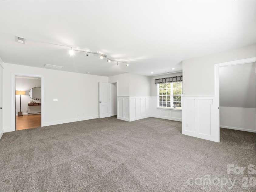 1424 Ridge Haven Road, Waxhaw, NC 28173.  MLS# CAR4423878, YatesRealty ID 34030. 