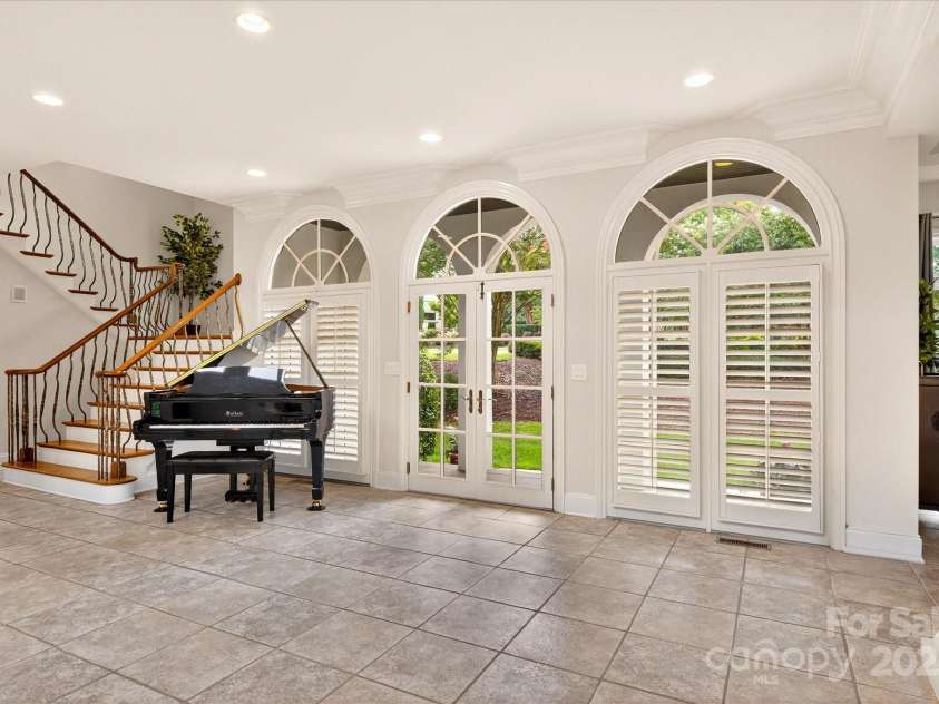 6504 Pembry Links Circle, Charlotte, NC 28277.  MLS# CAR4294217, YatesRealty ID 34033. 