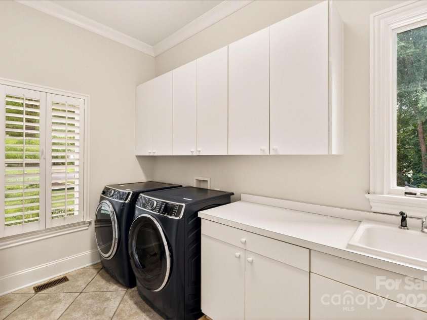 6504 Pembry Links Circle, Charlotte, NC 28277.  MLS# CAR4294217, YatesRealty ID 34033. 