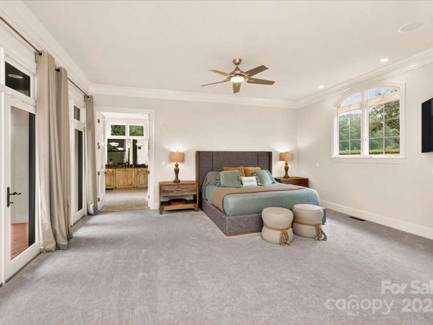 6504 Pembry Links Circle, Charlotte, NC 28277.  MLS# CAR4294217, YatesRealty ID 34033. 