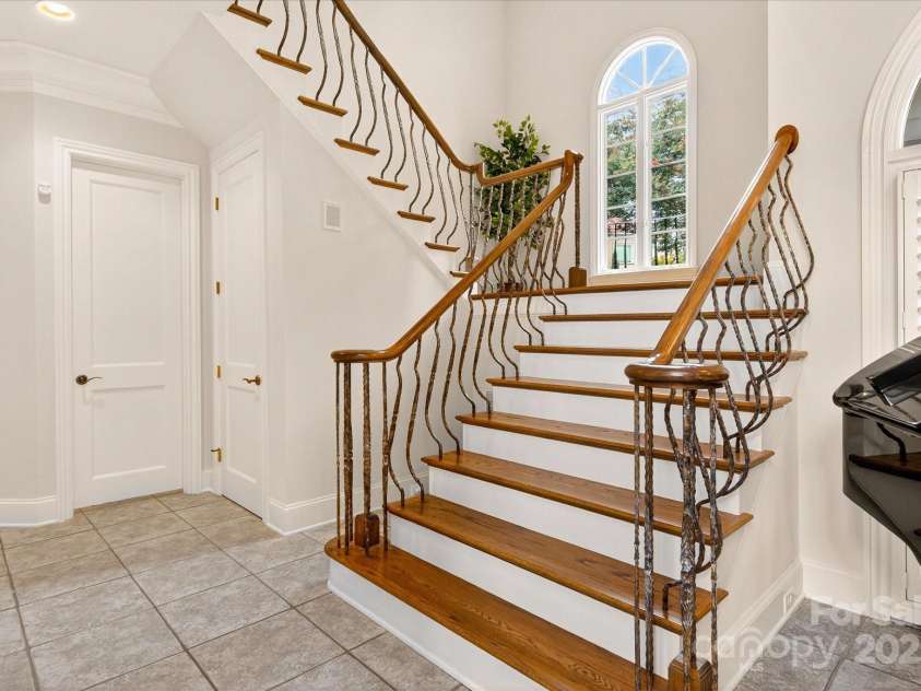 6504 Pembry Links Circle, Charlotte, NC 28277.  MLS# CAR4294217, YatesRealty ID 34033. 