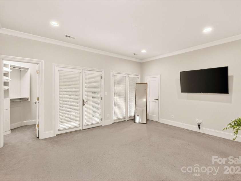 6504 Pembry Links Circle, Charlotte, NC 28277.  MLS# CAR4294217, YatesRealty ID 34033. 