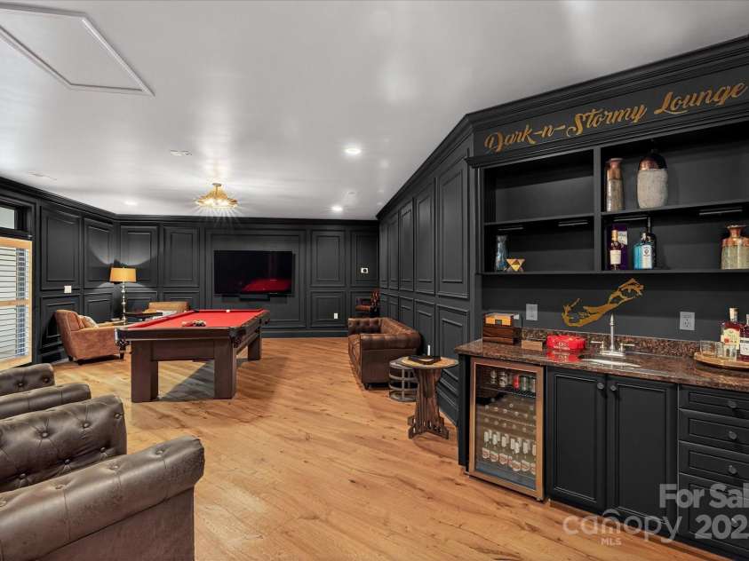 6504 Pembry Links Circle, Charlotte, NC 28277.  MLS# CAR4294217, YatesRealty ID 34033. 