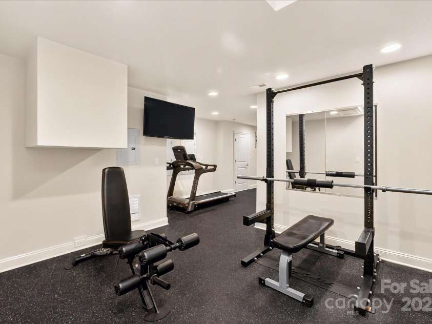 6504 Pembry Links Circle, Charlotte, NC 28277.  MLS# CAR4294217, YatesRealty ID 34033. 
