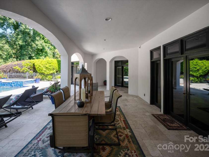 6504 Pembry Links Circle, Charlotte, NC 28277.  MLS# CAR4294217, YatesRealty ID 34033. 