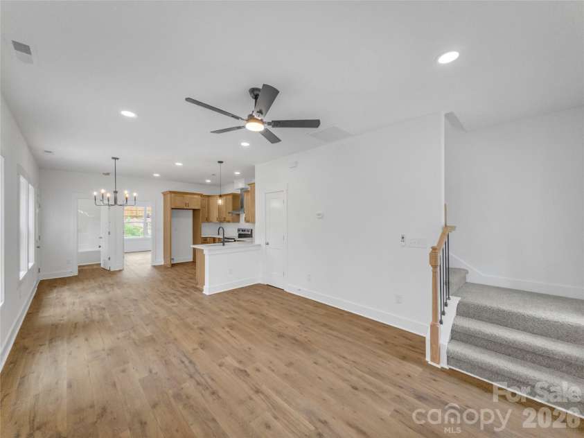 829 Arch Street, Lancaster, SC 29720.  MLS# CAR4385579, YatesRealty ID 34033. 