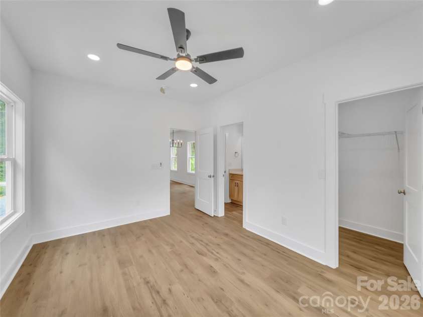 829 Arch Street, Lancaster, SC 29720.  MLS# CAR4385579, YatesRealty ID 34033. 