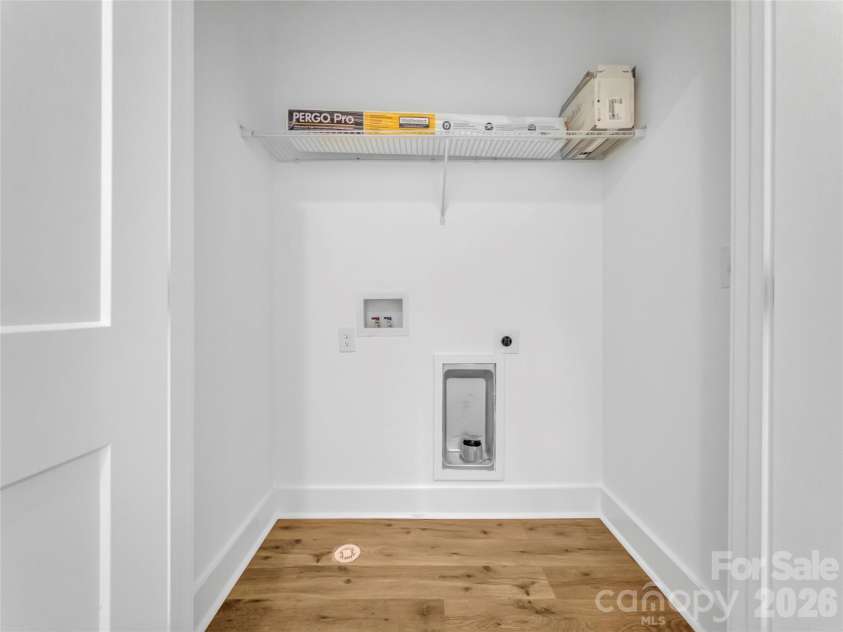 829 Arch Street, Lancaster, SC 29720.  MLS# CAR4385579, YatesRealty ID 34033. Laundry room upstairs