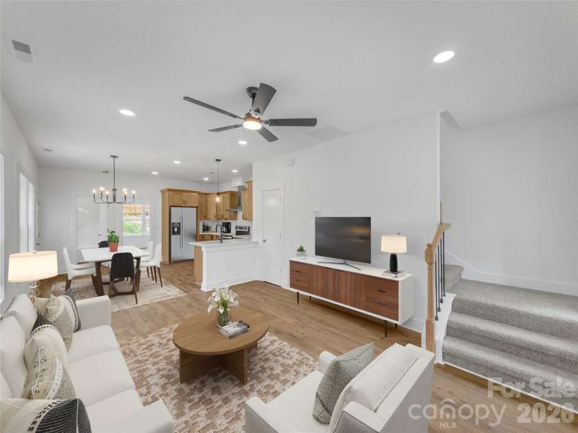 829 Arch Street, Lancaster, SC 29720.  MLS# CAR4385579, YatesRealty ID 34033. Living area*virtually staged