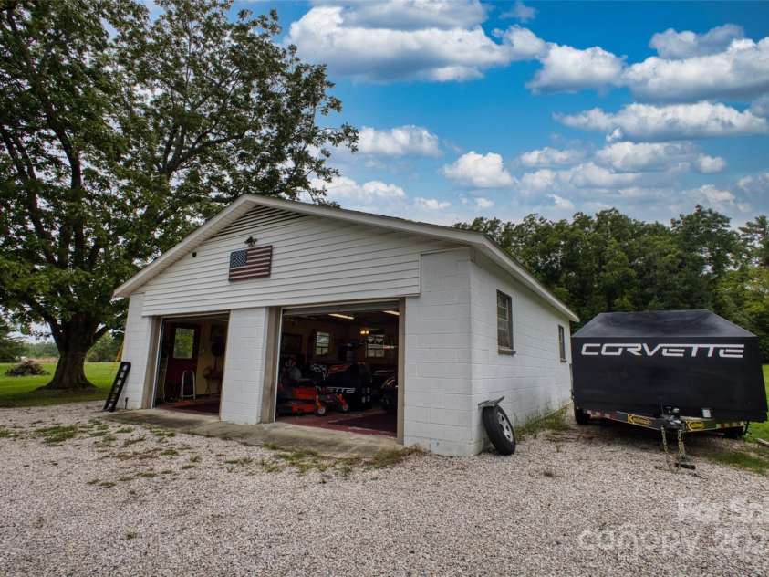 135 Springdale Road, Rock Hill, SC 29730.  MLS# CAR4291537, YatesRealty ID 34034. 