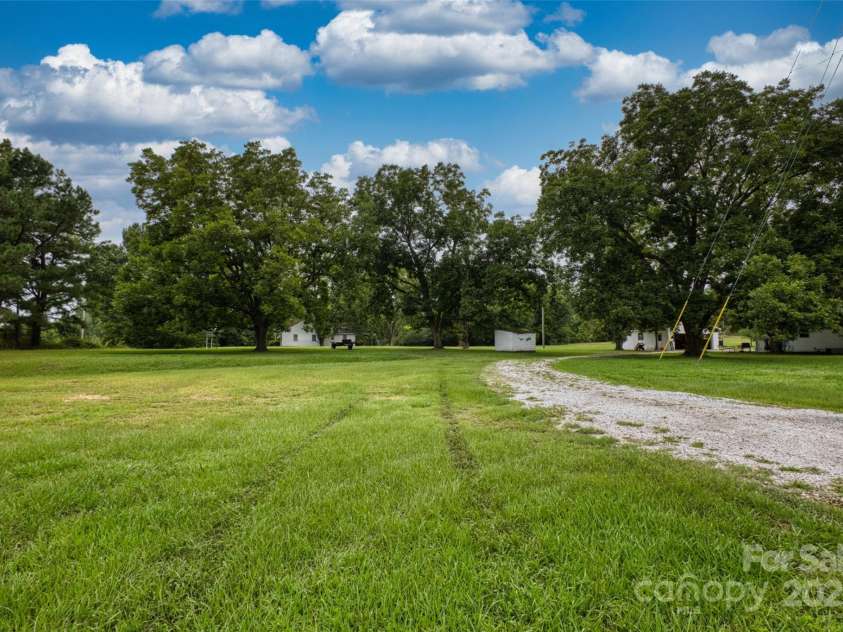 135 Springdale Road, Rock Hill, SC 29730.  MLS# CAR4291537, YatesRealty ID 34034. 