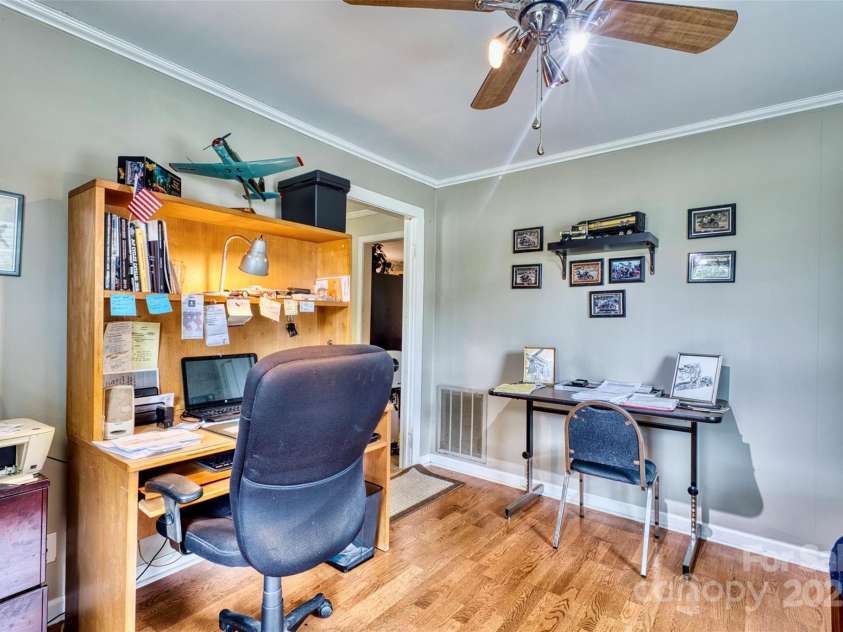135 Springdale Road, Rock Hill, SC 29730.  MLS# CAR4291537, YatesRealty ID 34034. 