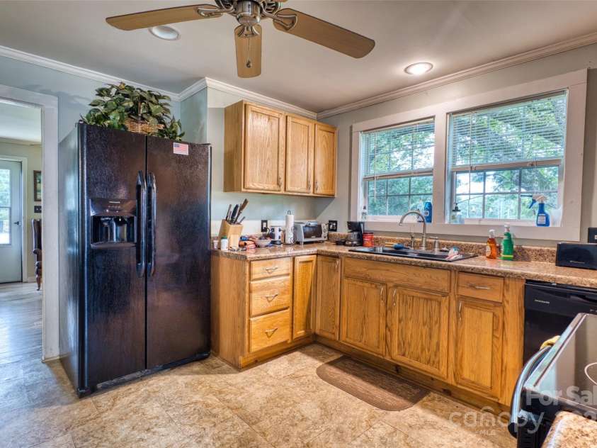 135 Springdale Road, Rock Hill, SC 29730.  MLS# CAR4291537, YatesRealty ID 34034. 