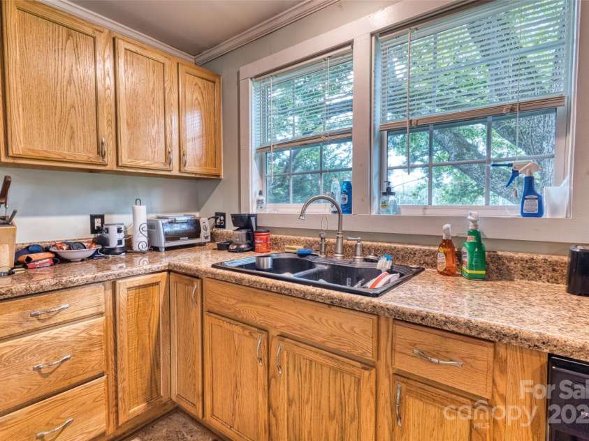 135 Springdale Road, Rock Hill, SC 29730.  MLS# CAR4291537, YatesRealty ID 34034. 