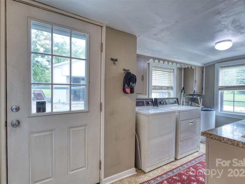 135 Springdale Road, Rock Hill, SC 29730.  MLS# CAR4291537, YatesRealty ID 34034. 